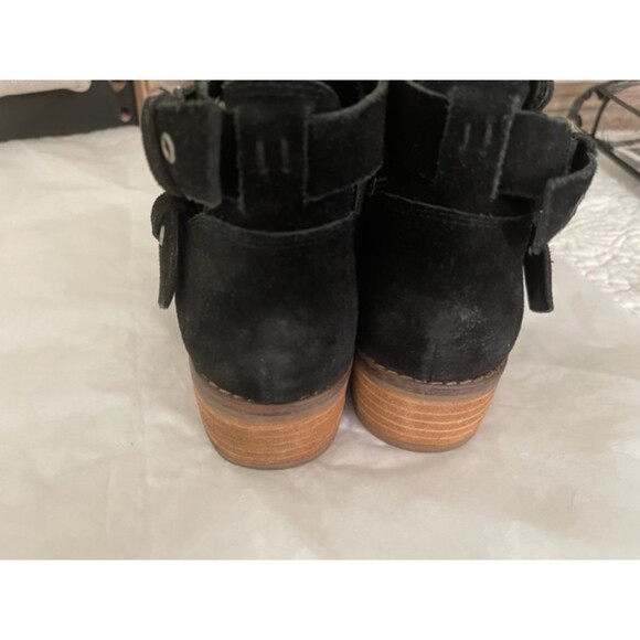 Dolce Vita Women’s Black Almond Toe Booties Sz 6 Buckle Straps Boot. - Picture 6 of 8